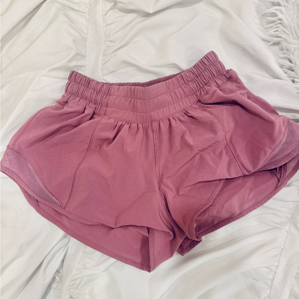 Lululemon Hotty Hot low rise lined shorts 2.5”: Size 2
